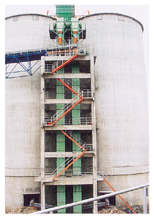 板鏈斗式提升機